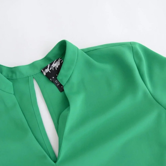 Lord & Taylor Kelly Green V-Neck Long Sleeve Tunic Dress Shirt LG - Picture 11 of 12